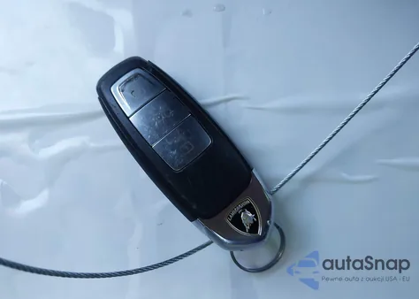 2020 Lamborghini Urus z USA, uszkodzony, nr VIN ZPBUA1ZL9LLA10281